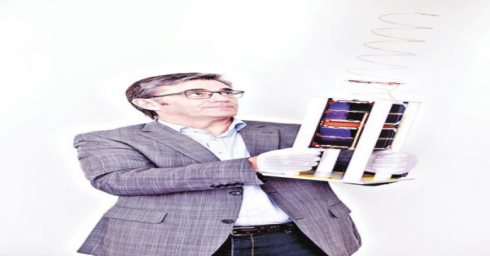 نیلز باس؛ کارآفرینی در تکنولوژی ماهواره