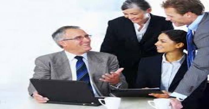 آیا یک رهبر خوب می‌تواند در هر سازمانی موفق باشد؟