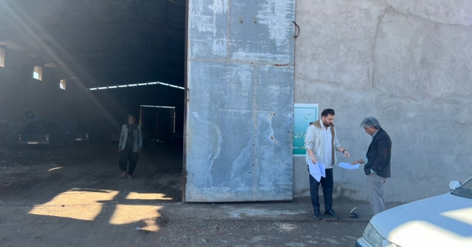 بازدید از انبارهای کود کارگزاران در رودبار جنوب و جازموریان برای ارتقای نظارت و شفافیت در منطقه جنوب کرمان