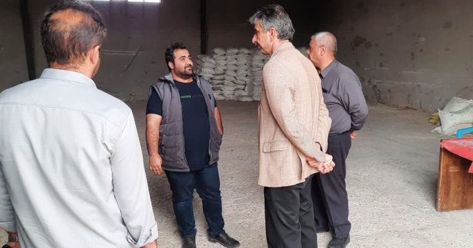 بازدید مدیر شرکت خدمات حمایتی کشاورزی استان ایلام از انبار سازمانی مهران