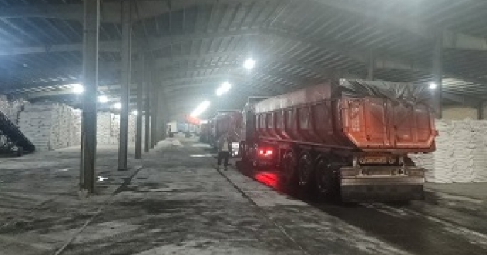 توزیع بیش از 1858 تن انواع کود کشاورزی در شهرستان اشنویه در هشت‌ماهه نخست سال ۱۴۰۴