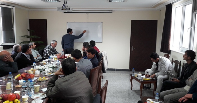 كارگاه آموزشی نمونه برداری خاك در تبريز