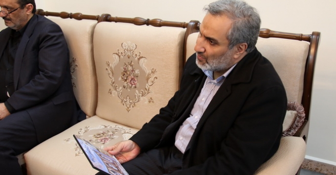 بازديد مديرعامل محترم شركت از خانواده معظم شهيدان حاجی شاه