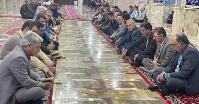 گلباران مزار شهدا با حضور محمود خدابخشی مدیر شرکت خدمات حمایتی کشاورزی استان سمنان