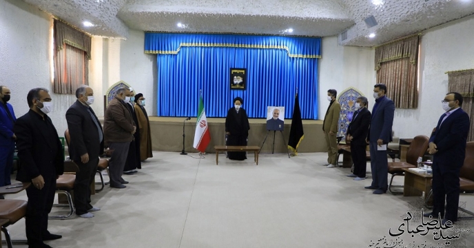 تأکید رییس سازمان به اجرای سیاست های وزارت جهادکشاورزی در دیدار با نماینده ولی فقیه استان