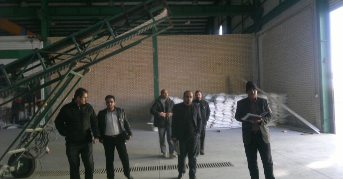 بازدید کارگروه بازرسی و کنترل کیفی مواد کودی