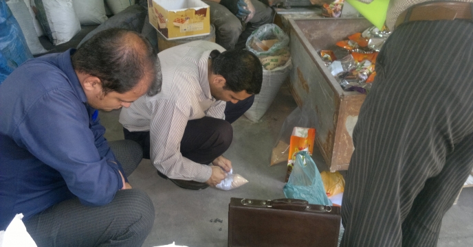 بازدید کارگروه بازرسی و کنترل کیفی مواد کودی 