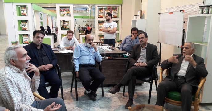 برگزاری نمایشگاه دائمی در محل شرکت خدمات حمایتی کشاورزی ،استان خراسان رضوی