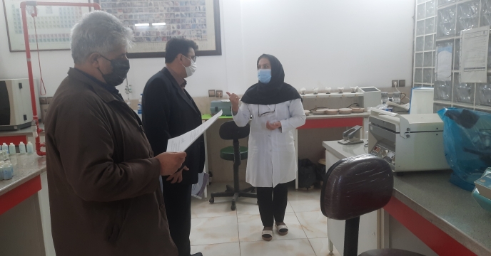 بازدید از آزمایشگاه جهان آزما بهین به منظور بررسی آزمایشگاه های معتبر استان