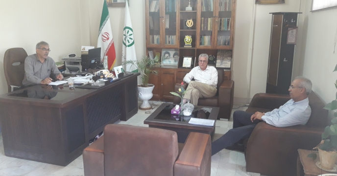جلسه هم اندیشی مدیر شرکت خدمات حمایتی کشاورزی استان با معاونت زراعت سازمان جهاد کشاورزی در خصوص الگوی کشت