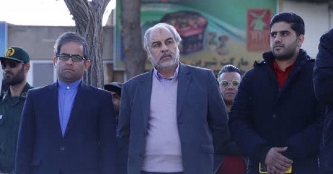 حضور مدیر شرکت خدمات حمایتی کشاورزی خراسان جنوبی در مراسم گلباران تمثال حضرت امام خمینی(ره) و آغاز دهه مبارک فجر