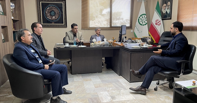 برگزاری جلسه توجیهی مهندس خون زر با مسئول پشتیبانی و مسئول حقوقی استان خراسان رضوی