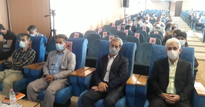 جلسه تکریم و معارفه رئیس جدید و سابق مرکز تحقیقات و آموزش کشاورزی و منابع طبیعی استان فارس