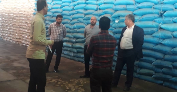 بازدید مهندس حسن همتی از انبار سازمانی کود استان گیلان