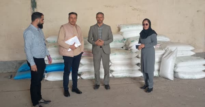نظارت و کنترل اکیپ پایش شرکت خدمات حمایتی کشاورزی استان قزوین از انبار کارگزاری تاک دشت ضیاء