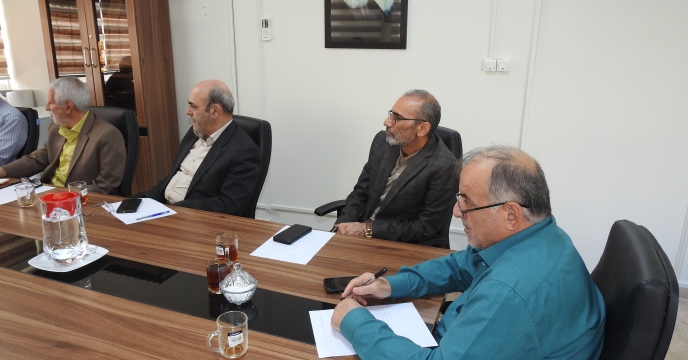 بررسی عملکرد کارگزاری توزیع نهاده های کشاورزی شهرستان چهارباغ