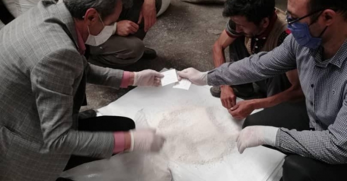  دو مورد نمونه برداری کود در فروردین ماه سال99 در گلستان