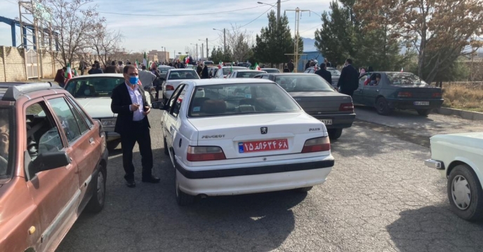 حضور کارکنان  استان البرز در راهپیمایی یوم الله 22 بهمن 