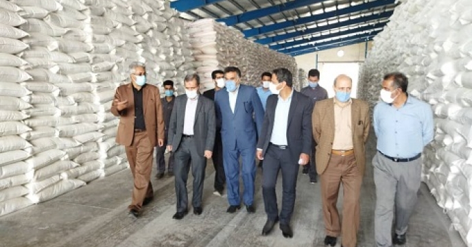 بازدید رئیس مجمع نمایندگان استان در مجلس شورای اسلامی از انبار مرکزی