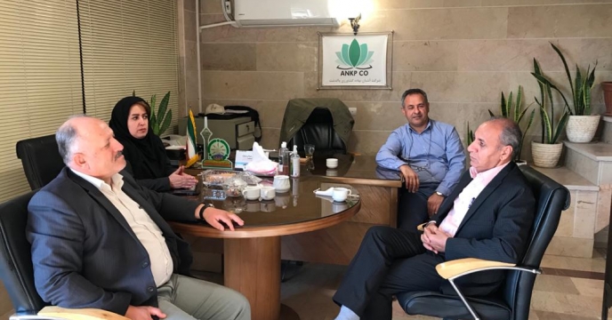 بازدید سرزده از کارگزاری آقای حسینی نصر