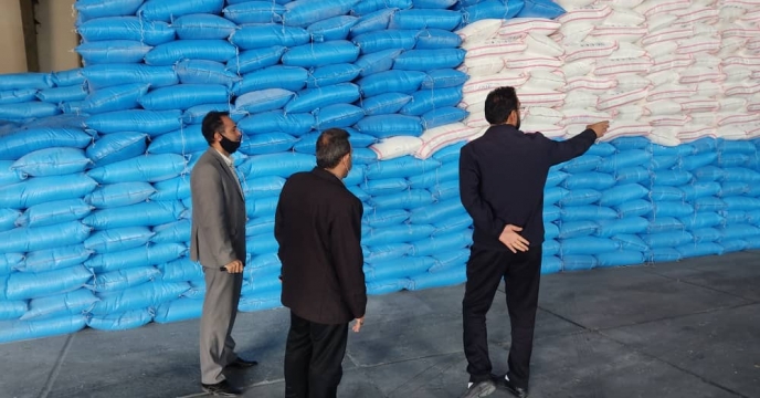 بازدید کارگروه پایش از کارگزاران توزیع نهاده های کشاورزی شهرستان ساوجبلاغ