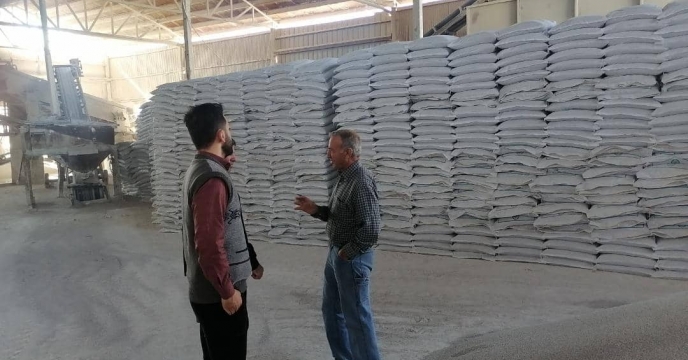 بازدید از روند تولید کود شیمیایی فسفات 13% شرکت گلبن بهار