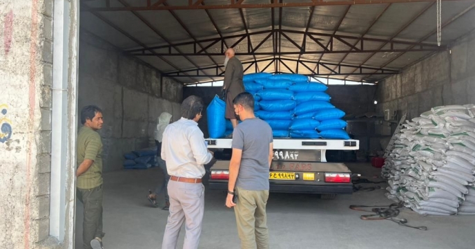 نظارت میدانی بر انبارهای کود کارگزاران در  شهرستان جیرفت  انجام شد