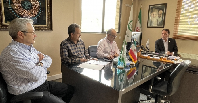 برگزاری کمیسیون معاملات مزایده یک باب انبار سازمانی شرکت در شهرستان سرخس 