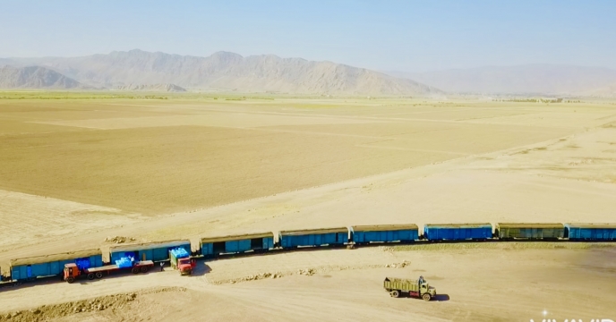عملیات حمل ریلی از مبدأ پتروشیمی شیراز به مقصد استان آذربایجان شرقی