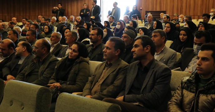 حضور مهندس عطایی مدیریت شرکت در نشست با تولیدکنندگان بخش کشاورزی