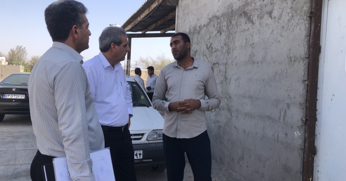 بازدید مدیر از انبار کارگزاری تعاونی روستایی آذر گهکم