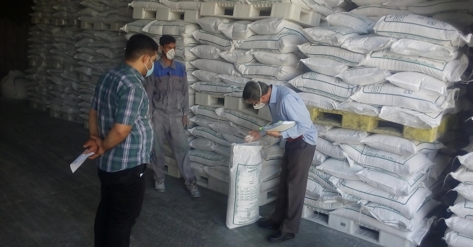 بازدید دوره ای از واحدهای تولید کننده طرف قرارداد در استان قم