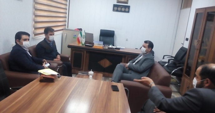 شرکت در جلسات آذر ماه