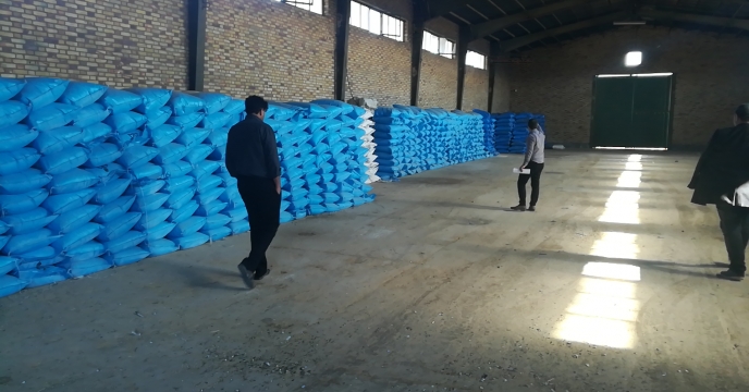 تدارک و توزیع حدود 2800 تن کود یارانه ای در کارگزاری والیجرد