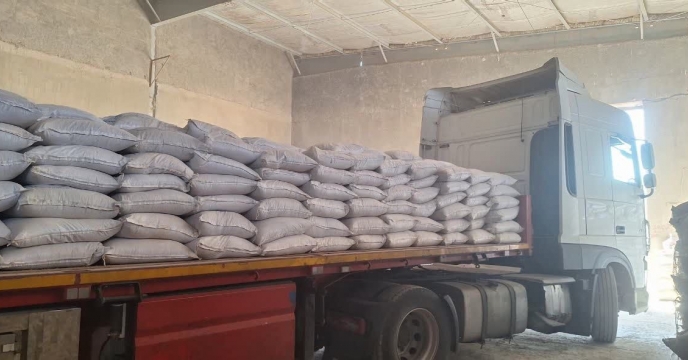 تحویل کود کشاورزی مورد نیاز کشاورزان استان کهگیلویه و بویراحمد به کارگزاران جهت توزیع