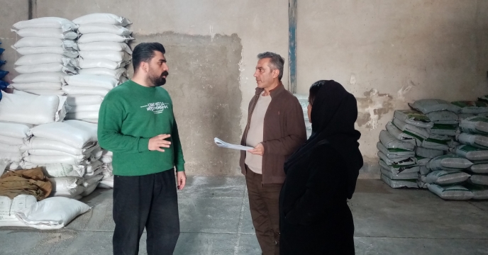 کمیته پایش استان از کارگزاران توزیع نهاده های کشاورزی شهرستان نظرآباد بازدید نمود. 