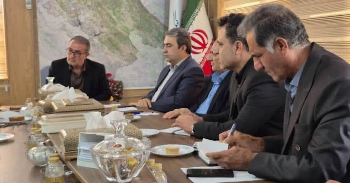 حضور مدیر شرکت خدمات حمایتی کشاورزی استان کهگیلویه و بویراحمد  در جلسه استانداری استان به مناسبت هفته دولت