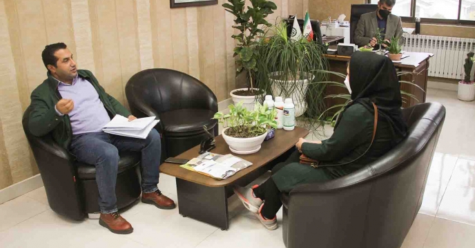 ملاقات کارگزاران با مدیر شرکت خدمات حمایتی کشاورزی همزمان با  تمدید قرارداد کارگزاری 