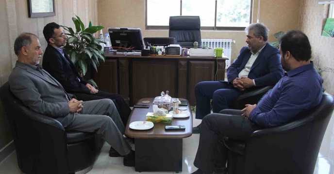 برگزاری جلسه با حضور مدیر،معاون و کارشناس حراست سازمان جهاد کشاورزی استان گیلان