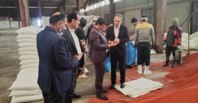 بازدیدعضو کمیسیون کشاورزی ونماینده محترم مجلس شورای اسلامی در شهرستانهای آزادشهرورامیان از مجتمع انبارهای کودگرگان