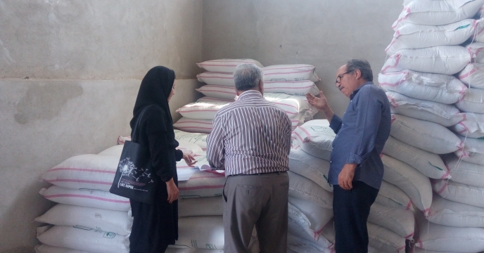 اعزام رئیس اداره و کارشناس فروش کود استان برای موجودبرداری کودهای فسفاته و پتاسه 