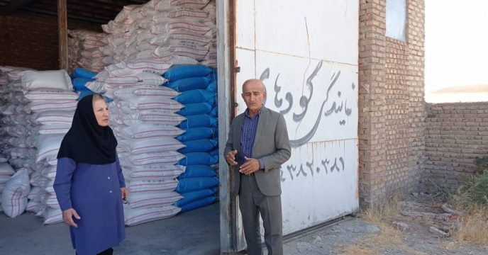 پایش کودهای شیمیایی و بازدید از انبار کارگزاران شهرستان میاندوآب (27 شهریور 1401)                  