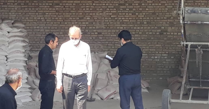 بازدید از شرایط انبار درخواست عاملیت جدید کارگزاری تعاونی روستایی روستای گلین قیه