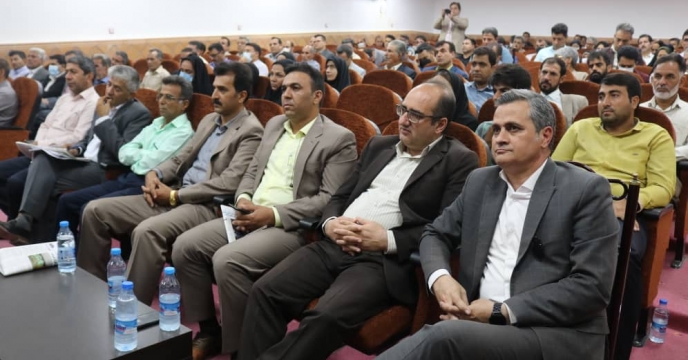 برگزاری سی و ششمین دوره آئین معرفی و تجلیل از برگزیدگان ملی و استانی بخش کشاورزی جنوب کرمان  در هفته جهاد کشاورزی