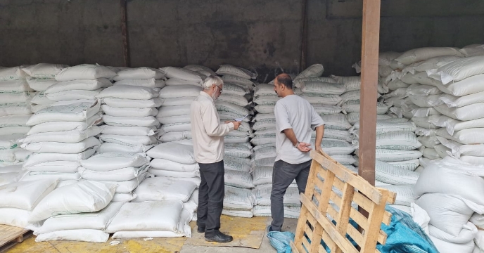 تامین و توزیع 9210تن  انواع کود کشاورزی یارانه ای در شهرستان ساری