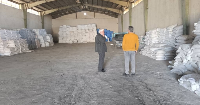 اصلاح روند توزیع کود با بازدید از کارگزاران توزیع کود در میاندورود  انجام گردید