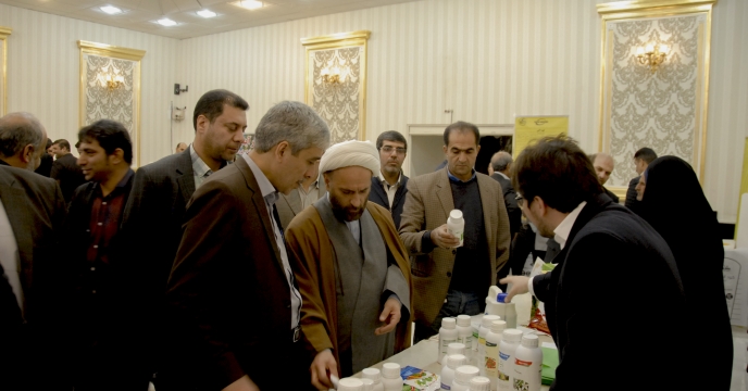 حضور معاونت بهبود تولیدات گیاهی  سازمان در همایش سبد کودی