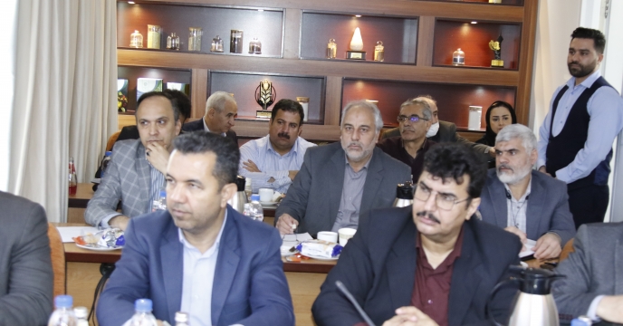 حضور مدیر استان قزوین در همایش آموزشی مدیران استانی