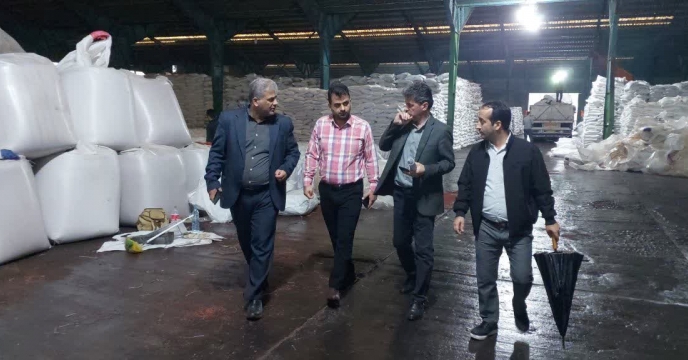 بازدید معاون اداره نگهداری کود از انبار سازمانی رشت-گیلان