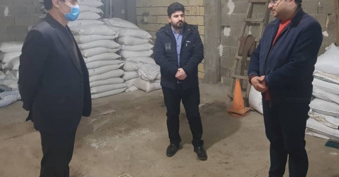 بازدید سرپرست شرکت خدمات حمایتی کشاورزی استان گیلان از انبار کارگزاری اسماعیل قدیمی در شهرستان فومن